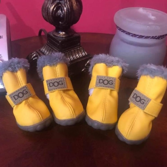 BRAND NEW puppy boots - Picture 1 of 3